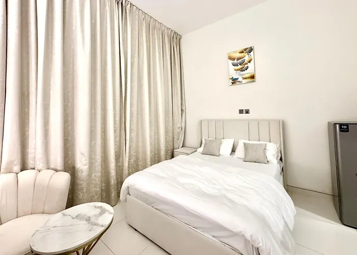 Al Manara Premium Deluxe Studio