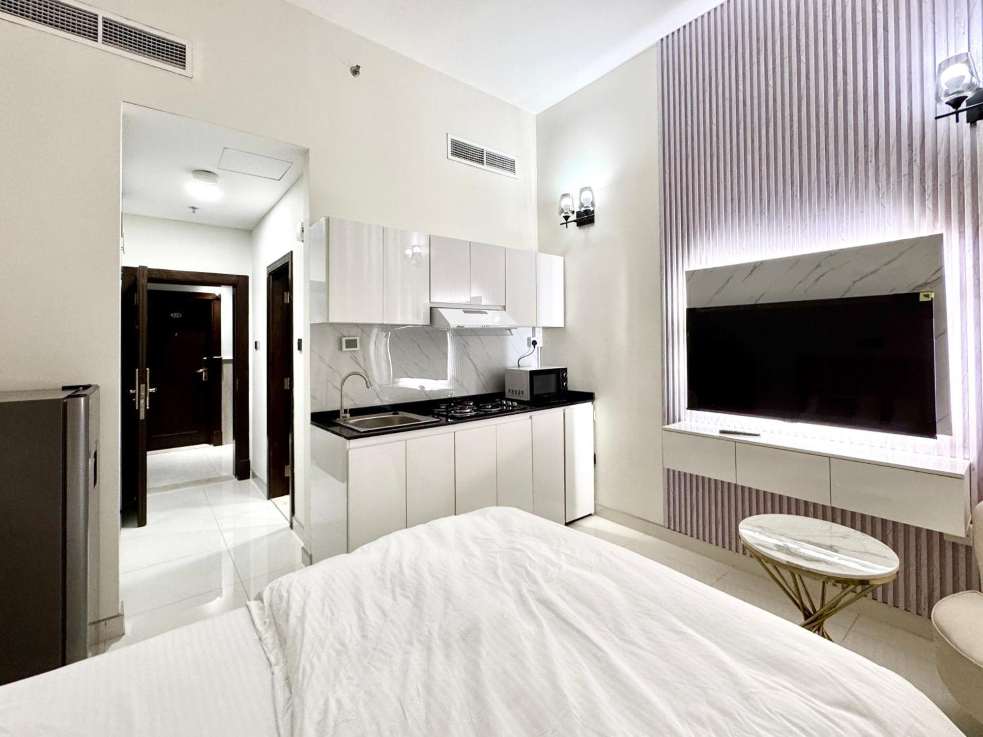 Al Manara Premium Deluxe Apartment